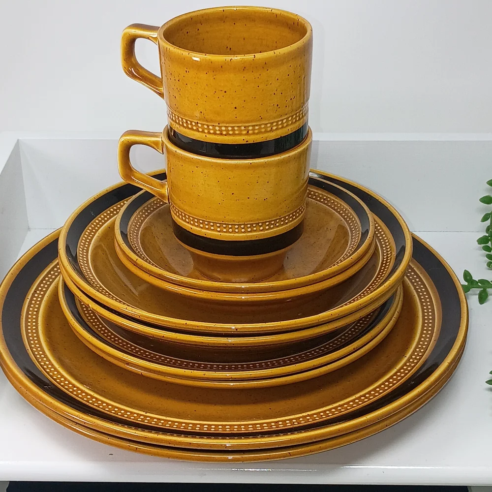 Rustic Stoneware Dinnerware Set - Gold and Black